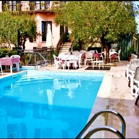 Hotel Santa Maria - Bardolino Town Center Ngoại thất bức ảnh