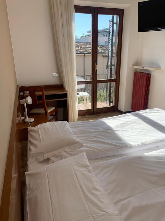 Hotel Santa Maria - Bardolino Town Center Ngoại thất bức ảnh