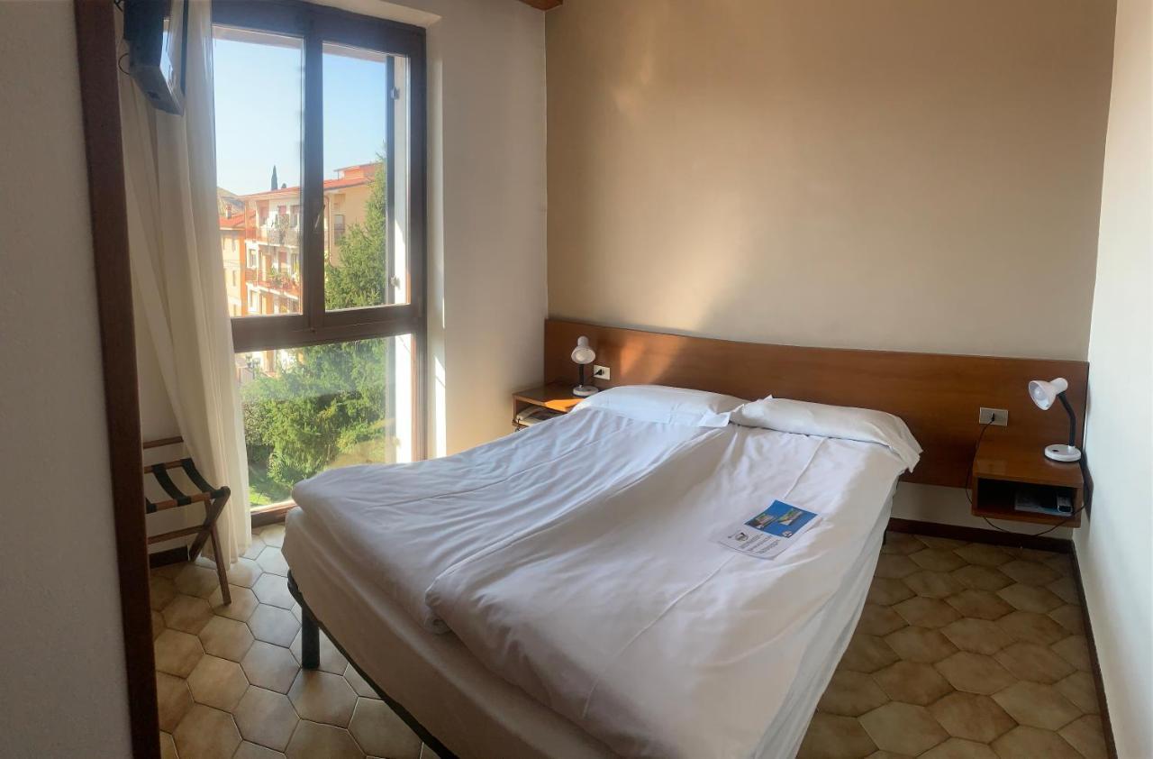 Hotel Santa Maria - Bardolino Town Center Ngoại thất bức ảnh